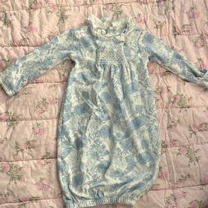 Edgehill Collection Blue and White Floral Nightgown